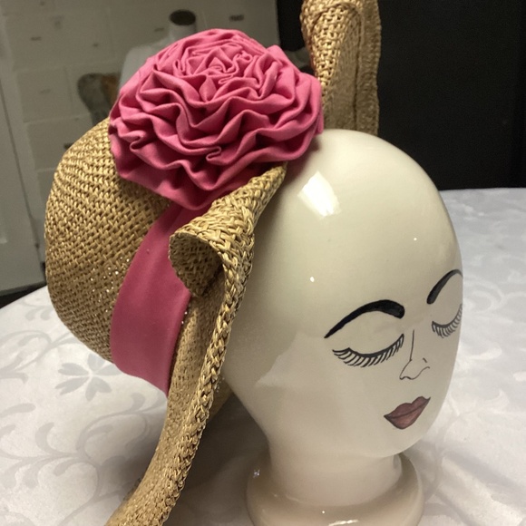 Women’s straw hat, turned back, brown, beautiful pink bow - Picture 1 of 7